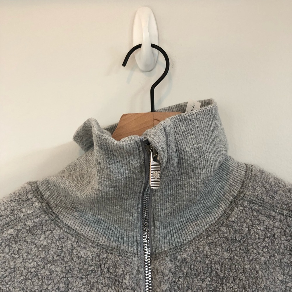 Lululemon Stand Out Sherpa 1/2 Zip - Picture 7 of 11